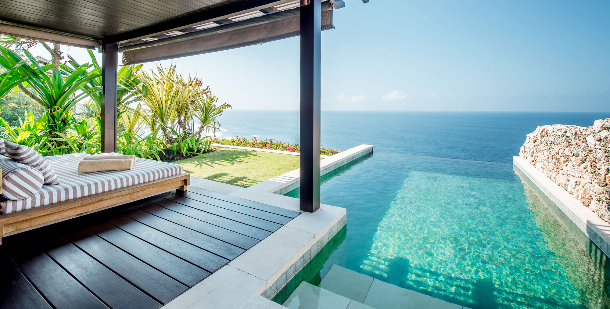 Bali Villas With An Ocean View | The Ungasan Clifftop Resort